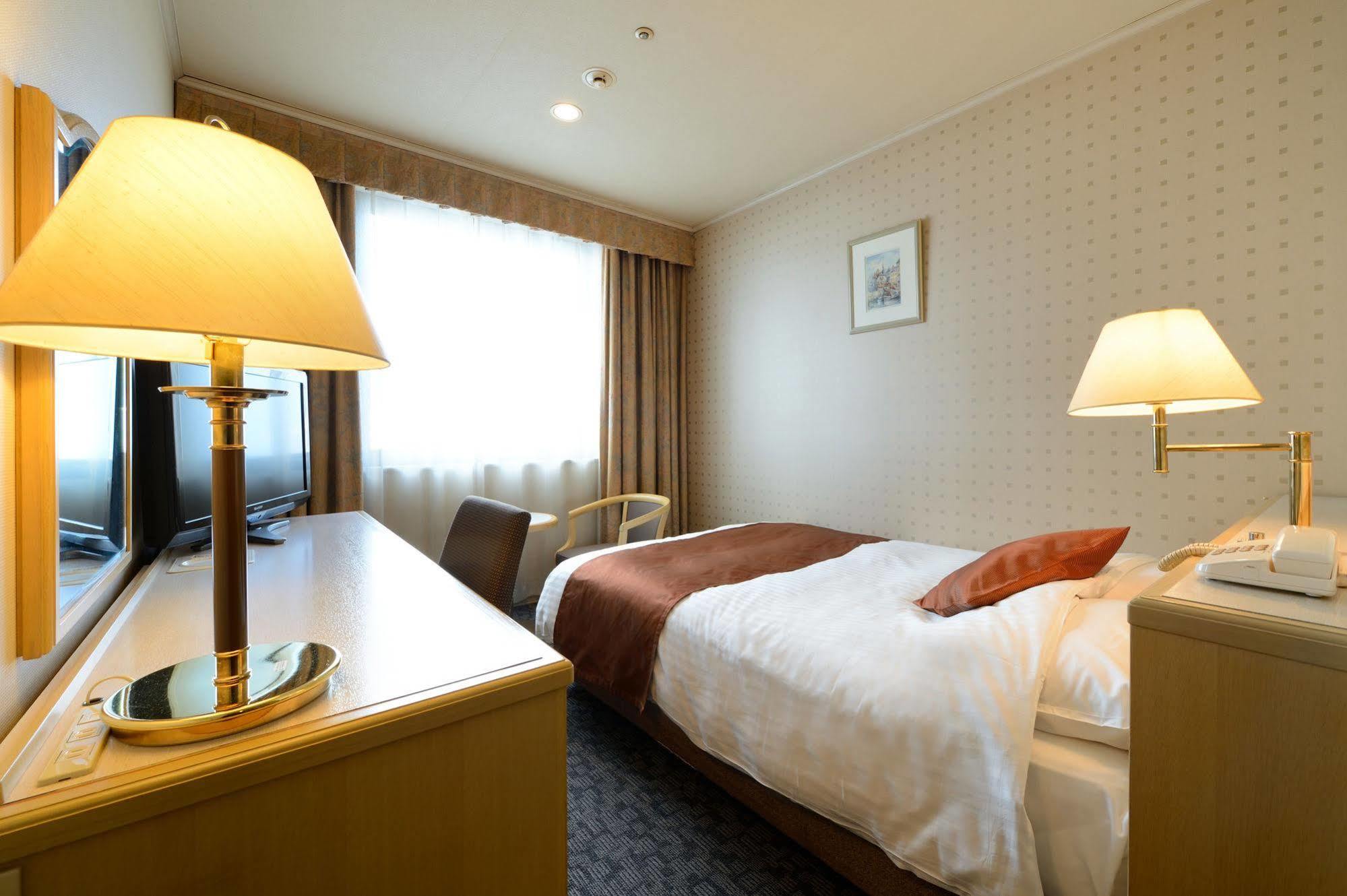 Hotel Jal City Сендай Екстер'єр фото